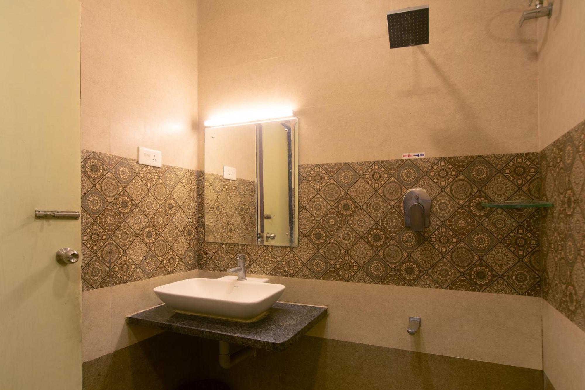 Manjhi Residency Hotel Tiruchirappalli ภายนอก รูปภาพ