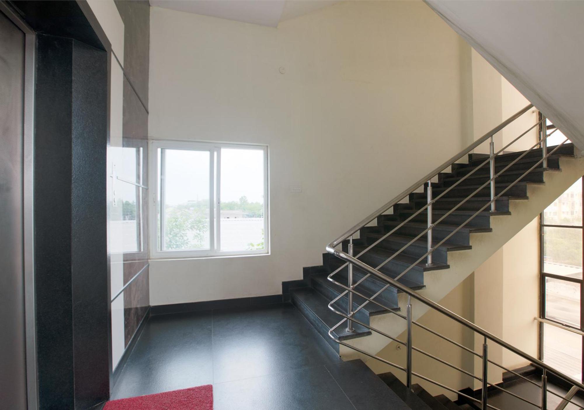 Manjhi Residency Hotel Tiruchirappalli ภายนอก รูปภาพ
