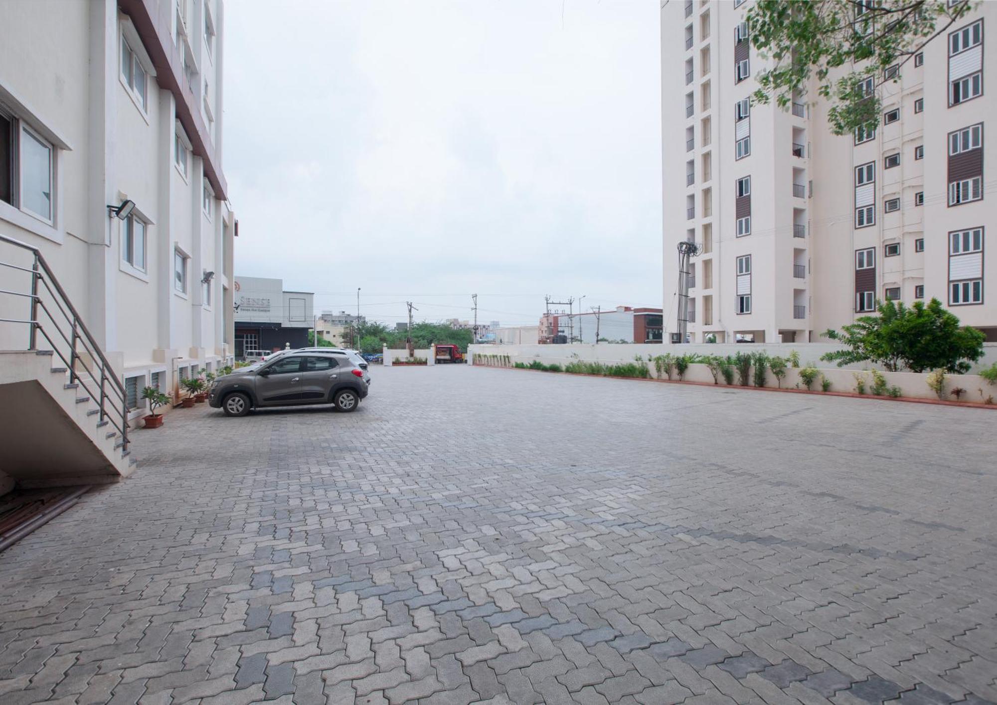 Manjhi Residency Hotel Tiruchirappalli ภายนอก รูปภาพ
